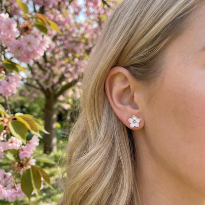 Amora™ – Cherry Blossom Ring